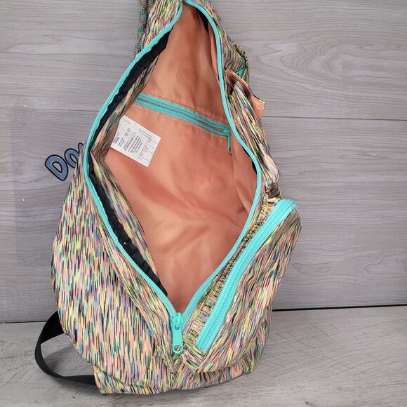 KAVU Ropercise Rope Sling Crossbody Bag Multicolor Neon Stripe Pattern EXCELLENT - Picture 5 of 9